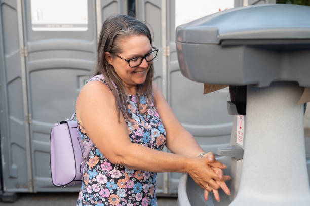 Best Handicap porta potty rental  in Andale, KS